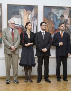 Donald  Kuspit w czasie otwarcia wystawy (po lewej), źródło: art.blox.pl