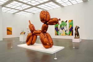 Jeff Koons, "Balloon Dog (Orange)", 1994-2000. Źródło: Christie's
