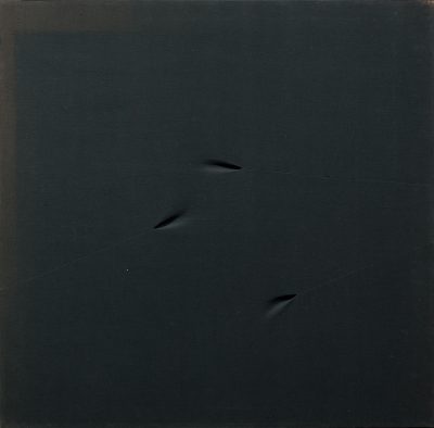 Kajetan Sosnowski, Obraz szyty z cyklu „Interwencje”, 1981-83, bawełna barwiona, 90 x 90 cm 10 - rynekisztuka.pl