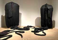 Relacja z wystawy Magdaleny Abakanowicz w Tate Modern