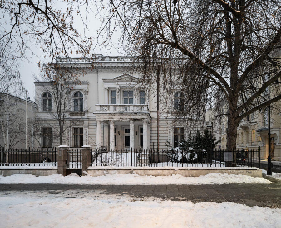 Art Warsaw